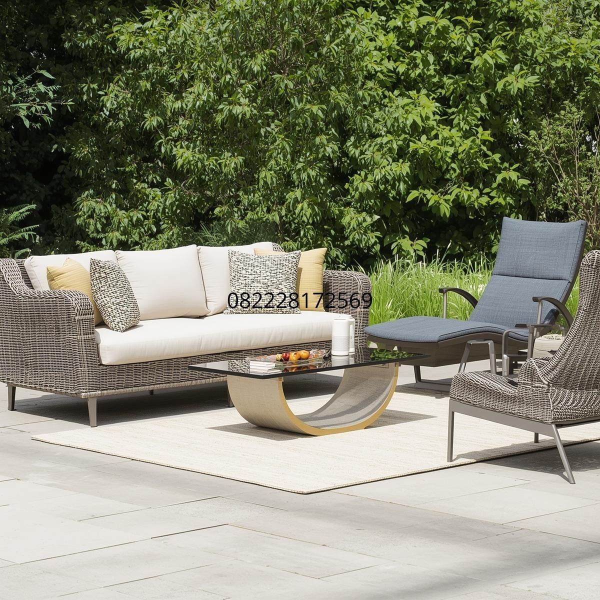 Kursi outdoor berkualitas