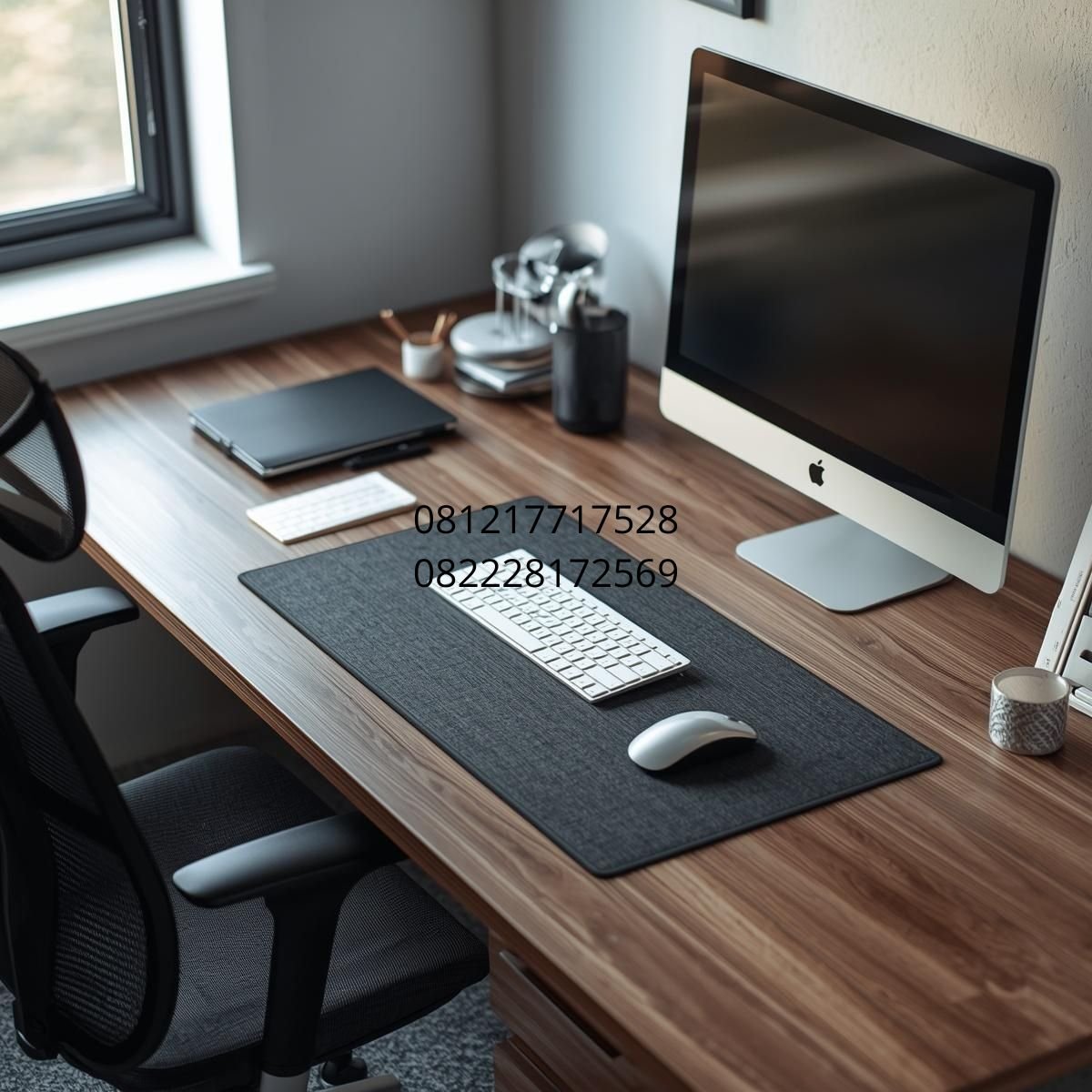 meja kantor ergonomis